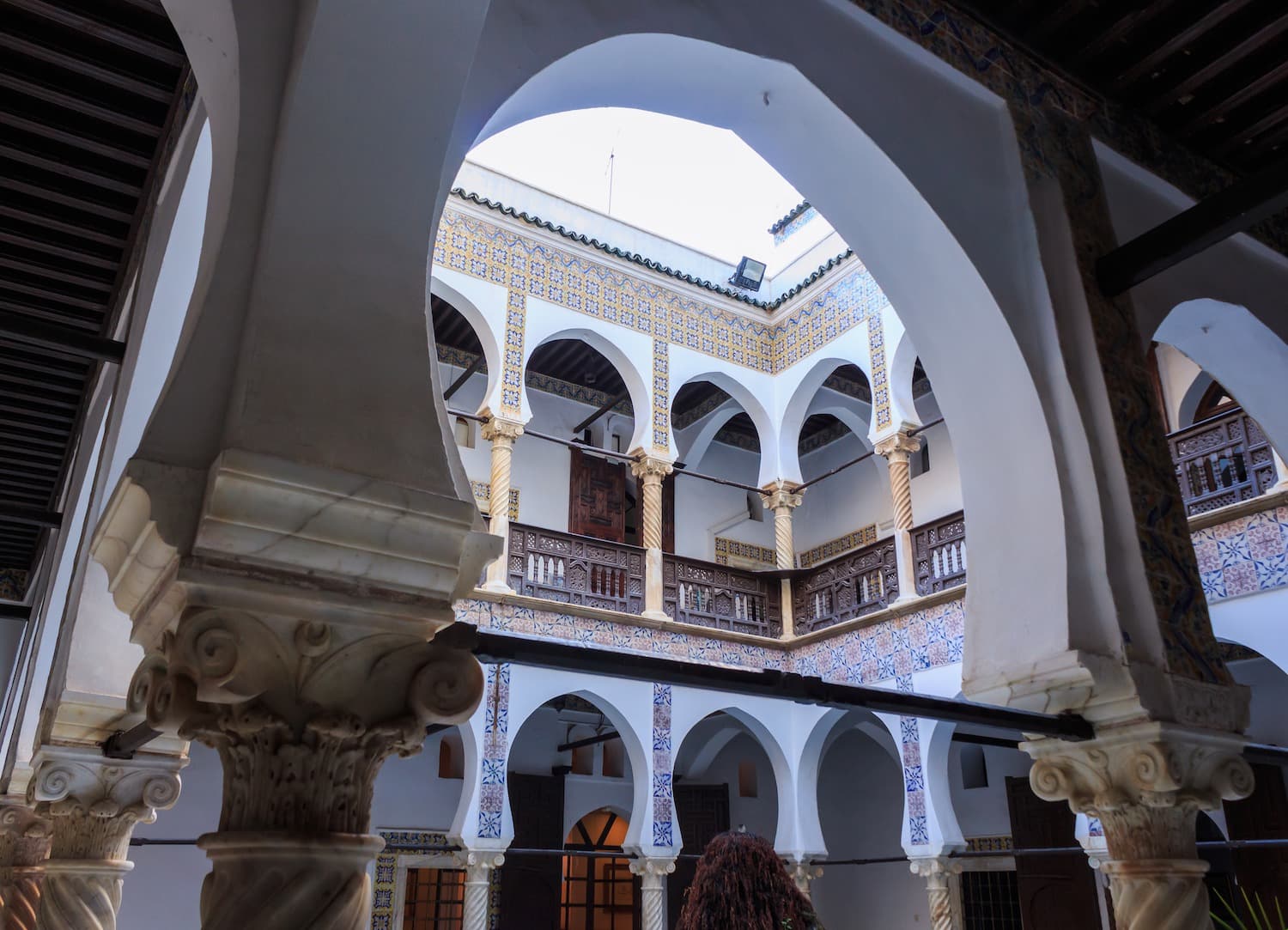 ALGER LA BLANCHE